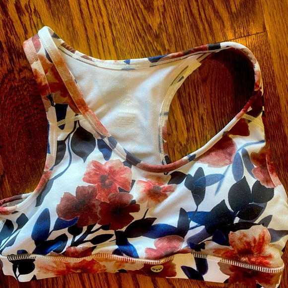 Sports Bra with floral super comfortable fit - Picture 2 of 2